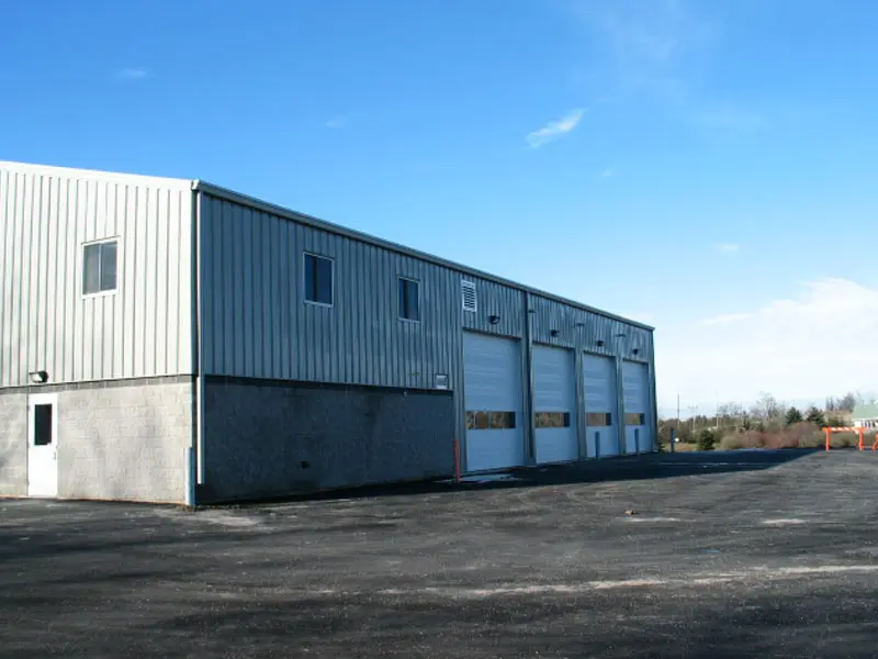 Hygienic and efficient food processing plant for industrial food production.